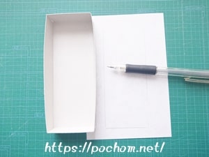 折り紙にシャープペンで印をつける